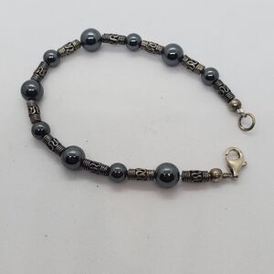 Sterling Silver and Hematite Bead Balinese Style Bracelet 7.5" Long 925